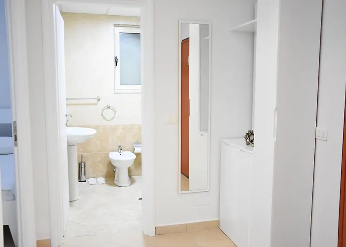 Click - 公寓 地拉那